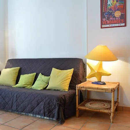 2 Pieces Sur Mer, Centre-ville, Climatise - Fr-1-225c-161